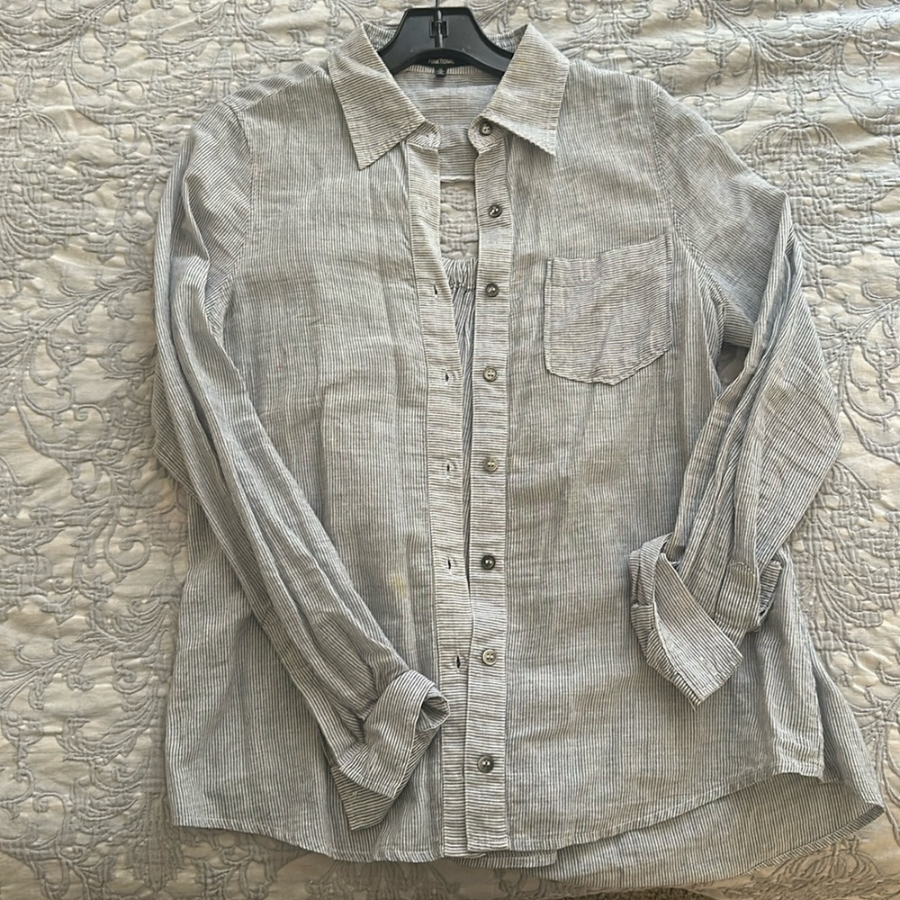 Funktional Bottom up blouse  light blue and white size M